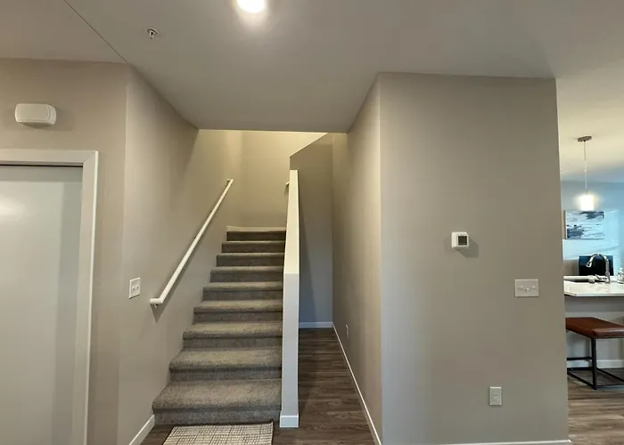 Elegant Townhouse Near Ndsu And Downtown #101 Fargo